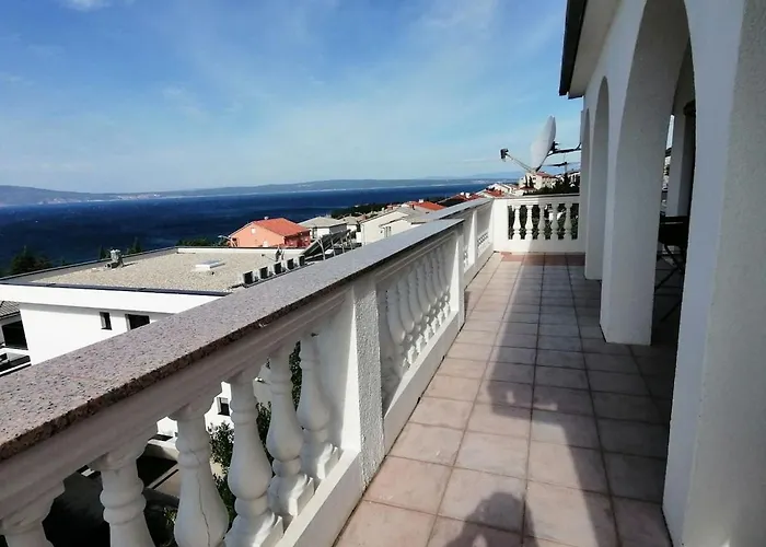 Jelena For 3 Persons, 300m From Novi Vinodolski