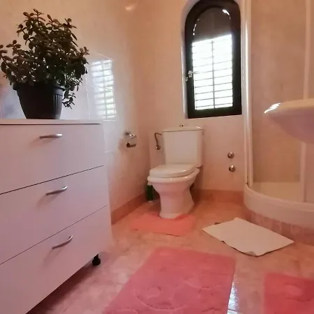 Jelena For 3 Persons, 300m From 公寓 *